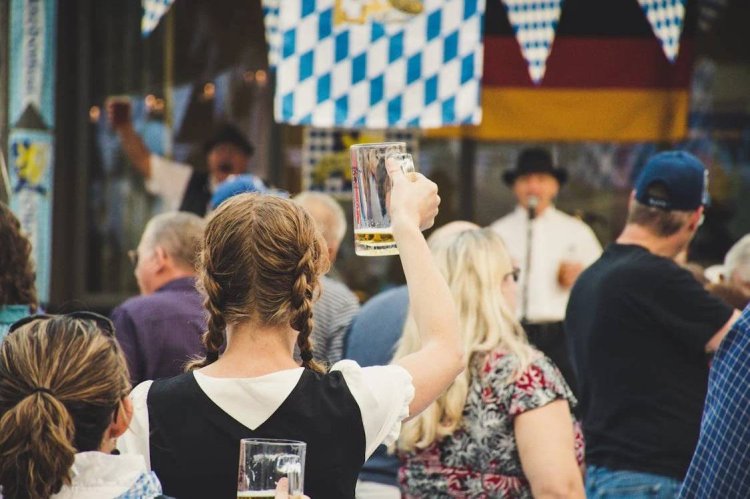 Garanta uma experiência amadeirada com a assinatura de cerveja #CaixaDaAlegria de outubro